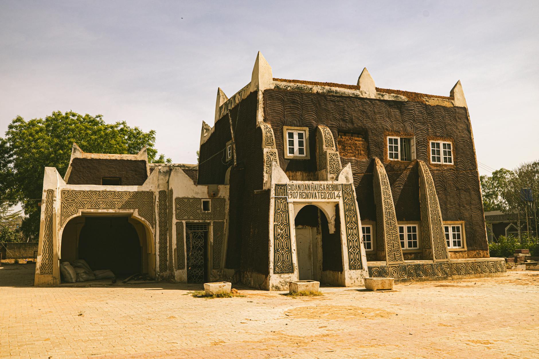 Ilustrasi contoh artikel ilmiah yang baik dan benar